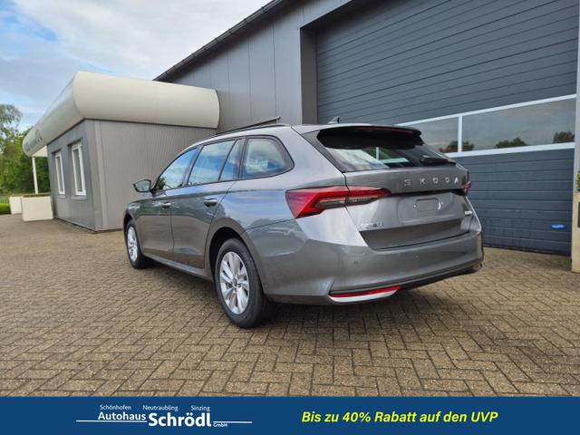 Skoda Octavia Combi 1.5 TSI 150PS m-HEV DSG Selection AHK Klimaautomatik ACC PDC v+h R&uuml;ckf.Kamera Sitzheizung TWA Apple CarPlay Android Auto 16"LM 