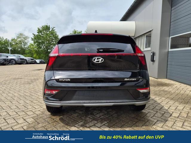 Hyundai BAYON Trend 1.0 T-GDI 90PS Automatik Klimaautomatik R&uuml;ckf.Kamera Parksensoren Sitzheizung Lenkradheizung Bluetooth Touchscreen Tempomat Apple CarPlay + Android Auto 16"LM 