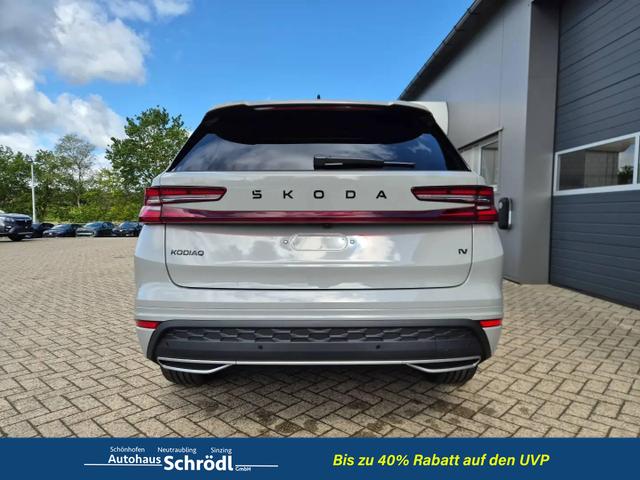 Skoda Kodiaq Sportline 1.5 TSI 204PS PHEV DSG schwenkb. AHK elektr. PanoDach HUD Alcantara PDC v+h 360&deg;Kamera CANTON Sound Klimaautomatik Sitzheizung Lenkradheizung Navi Apple CarPlay Android Auto 2xKeyless 19"LM vollelektr. Reichweite 116KM 