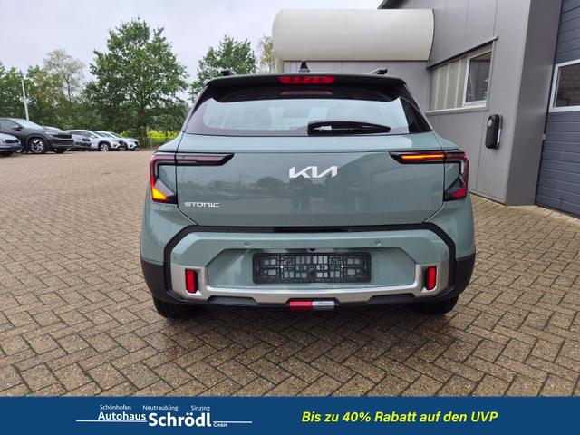 Kia Stonic 1.0 T-GDI MHEV 115PS NEUES MODELL LED-Scheinwerfer Sitzheizung Lenkradheizung PDC v+h R&uuml;ckf.Kamera Klima Bluetooth Touchscreen Apple CarPlay Android Auto Tempomat 16"LM 