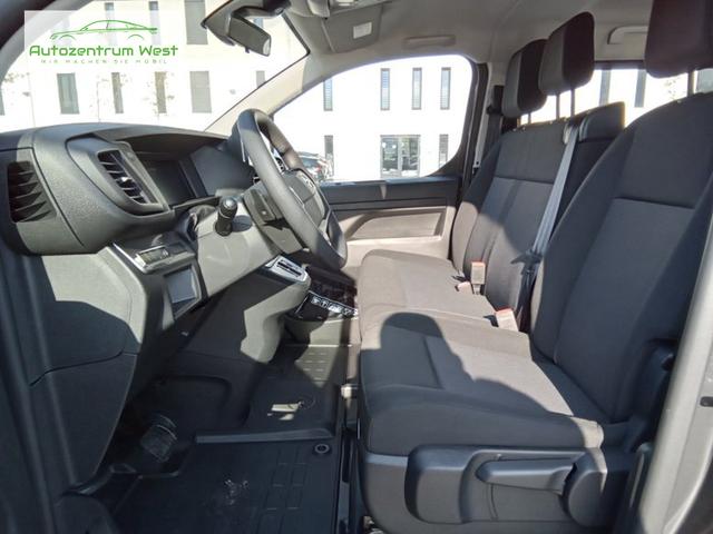 Opel Vivaro Kombi 9-Sitzer 2.0 Diesel 8-Gang-Automatik 