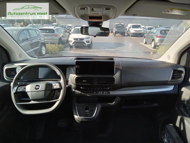 Opel Vivaro Kombi 9-Sitzer 2.0 Diesel 8-Gang-Automatik 
