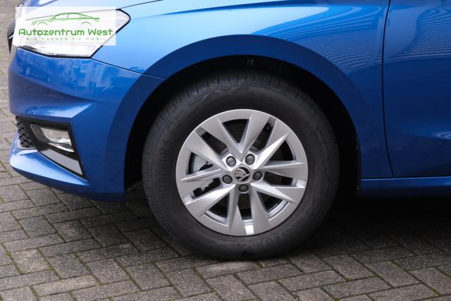 Skoda Fabia Blau 