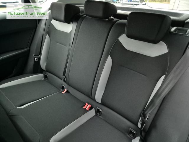 Seat Ateca 1.0 TSI 116PS Reference Klimaautomatik Sitzheizung Lenkradheizung Anschlussgarantie PDC Bluetooth Touchscreen Apple CarPlay Android Auto Tempomat 16"LM 