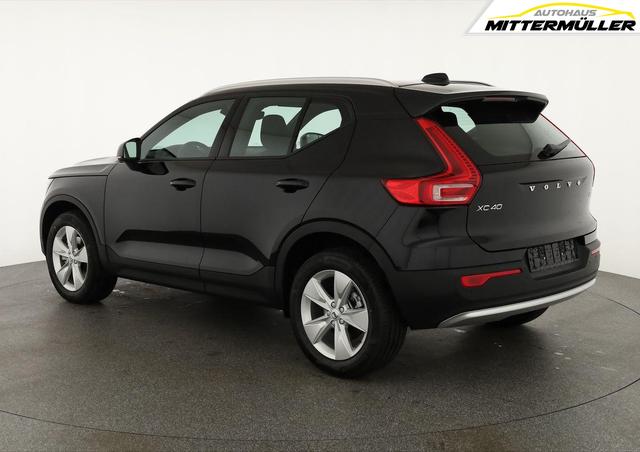 Volvo XC40 Core 2WD B3 Mild-Hybrid Core, Navi, LED, Winter, Kamera, el. Klappe 