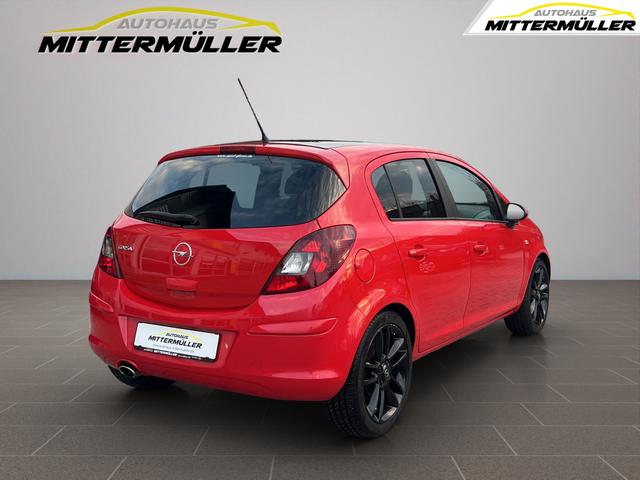 Opel Corsa Color Edition 1.4 1. hand 8-fach bereift 