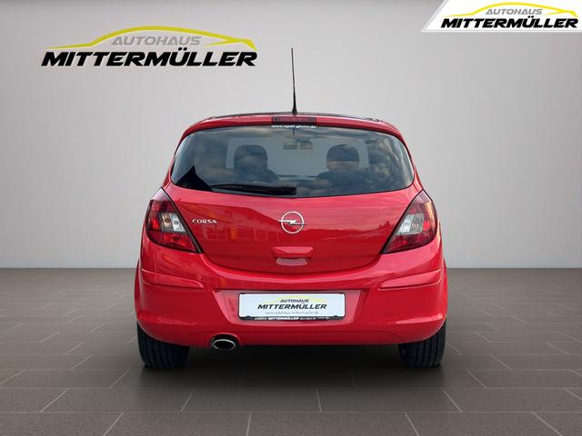 Opel Corsa Color Edition 1.4 1. hand 8-fach bereift 