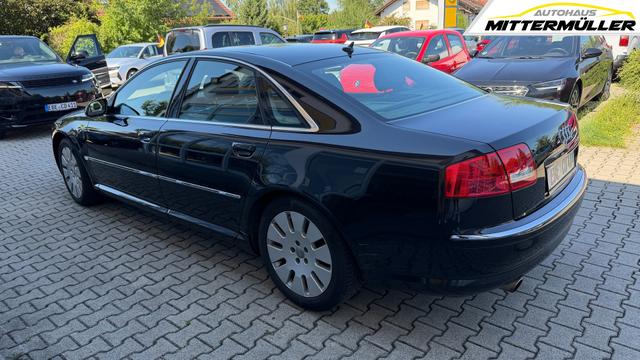 Audi A8 4.2 quattro Navi Standheizung Leder 
