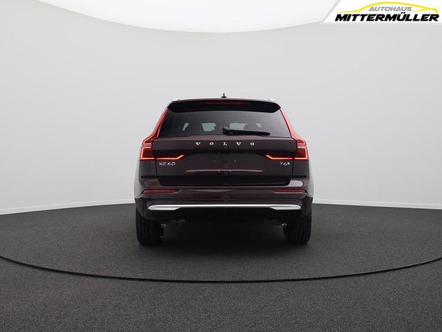 Volvo XC60 T6 Ultra AWD PHEV 350PS Automatik FACELIFT elektr. PanoDach Nordico-Polsterung 360°Kamera PDC v+h ACC el.Heckklappe Harman/Kardon-Sound Klimaautomatik Standheizung Sitzheizung Lenkradheizung Frontscheibe beheizb. Navi 