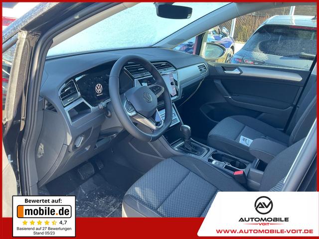 Volkswagen Touran - Comfortline BMT/Start-Stopp 1.5 TSI DSG Comfortline, AHK, Navi, Easy Open, Side