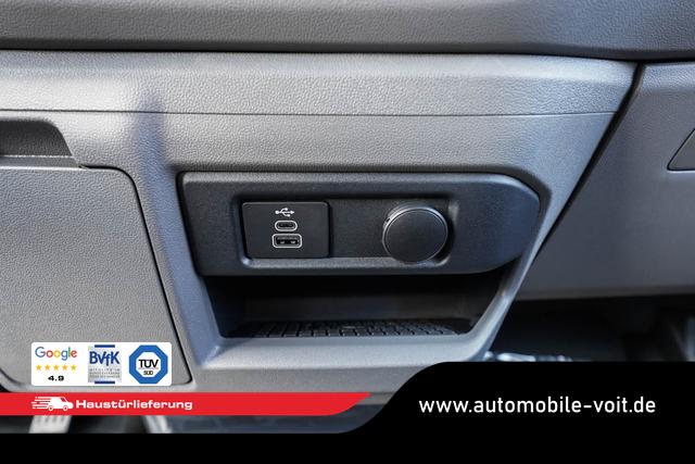 Volkswagen T7 Caravelle 2,0 TDI DSG LR 8 Si -LAG. 