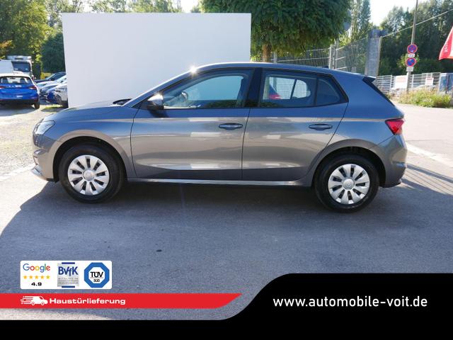 Skoda Fabia Selection 1.0 TSI *NAVI-&Uuml;BER-SMARTLINK*PDC-HI*LED*SHZ*KLIMA*RADIO 