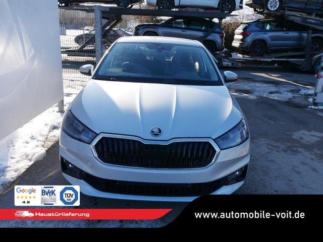 Skoda Fabia Selection 1.0 TSI*LED*PDC-HI*SMARTLINK*SHZ*BLUETOOTH*FRONT-ASSIST 