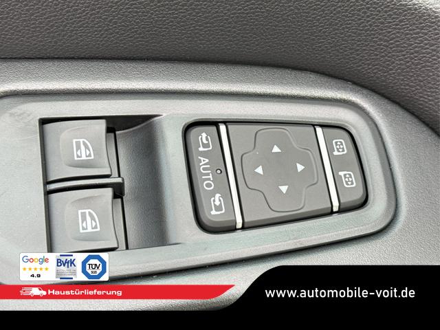 Renault / Trafic / / / / 