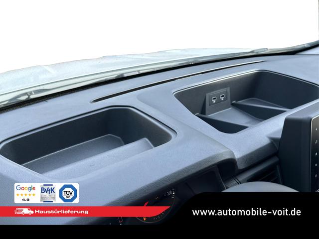Renault / Trafic / / / / 