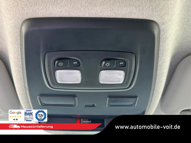 Renault / Trafic / / / / 