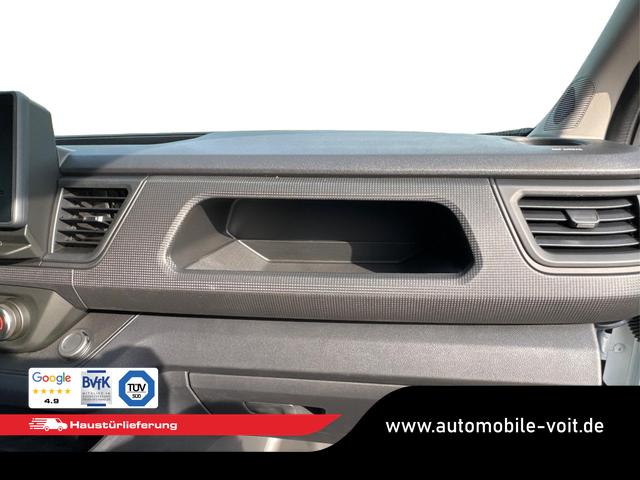 Renault / Trafic / / / / 