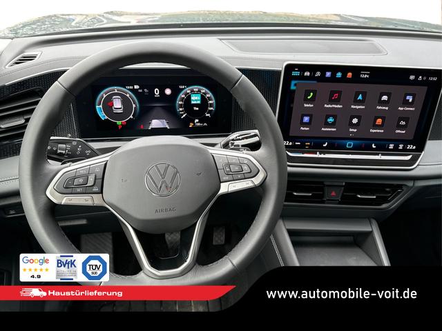 Volkswagen / Tiguan / Blau / / / DSG+4Motion+KAMERA+18ALU+DCC+LED