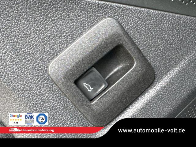 Volkswagen / Tiguan / Blau / / / DSG+4Motion+KAMERA+18ALU+DCC+LED