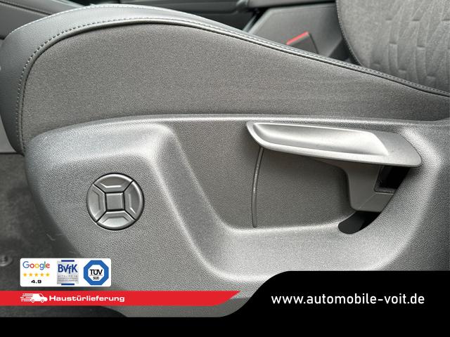 Volkswagen / Tiguan / Blau / / / DSG+4Motion+KAMERA+18ALU+DCC+LED