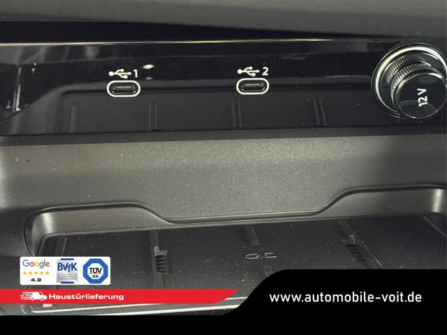 Audi / A5 Avant / / / / AHK+KAMERA+EL. HECKKL.+NAVI+SHZ+17 LM
