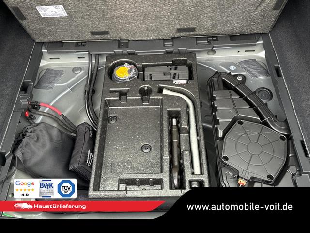 Audi / A5 Avant / / / / AHK+KAMERA+EL. HECKKL.+NAVI+SHZ+17 LM