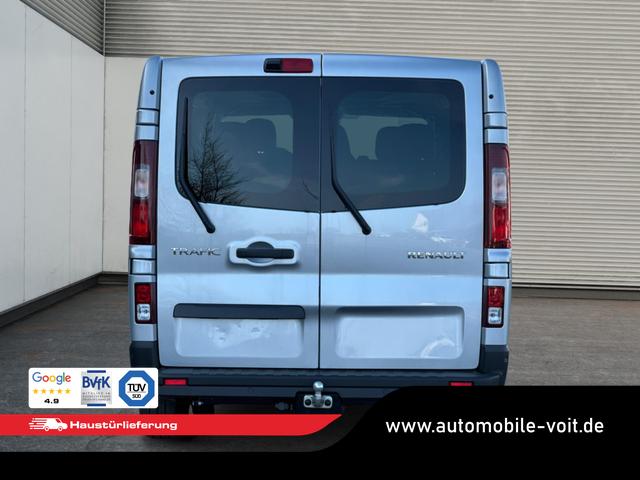Renault / Trafic / / / / 