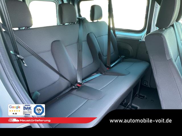 Renault / Trafic / / / / 