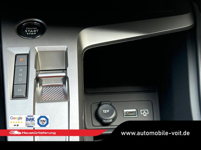Peugeot / 408 / / / / 