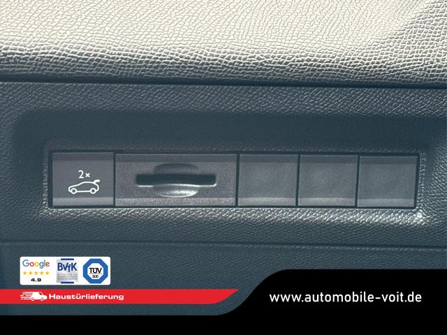 Peugeot / 408 / / / / 