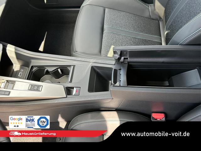 Peugeot / 308 SW / Weiß / / / EAT8+SHZ+AGR+KAMERA+ACC+KLIMA+LED+PDC+17 ALU