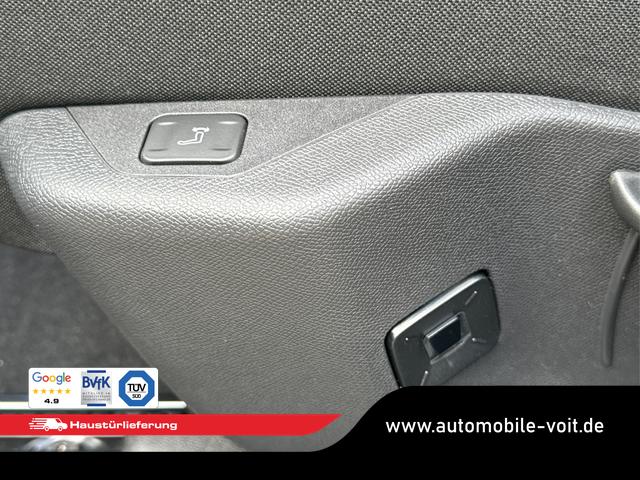Peugeot / 5008 / Grau / / / e-DSC6+7 SITZE+NAVI+KAMERA+LED+19 ALU+KLIMA+PANORAMADISPLAY