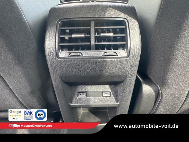 Peugeot / 308 SW / Blau / / / EAT8+SHZ+AGR+KAMERA+ACC+KLIMA+LED+PDC+17 ALU