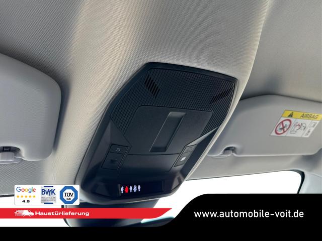 Peugeot / 308 SW / Blau / / / EAT8+SHZ+AGR+KAMERA+ACC+KLIMA+LED+PDC+17 ALU