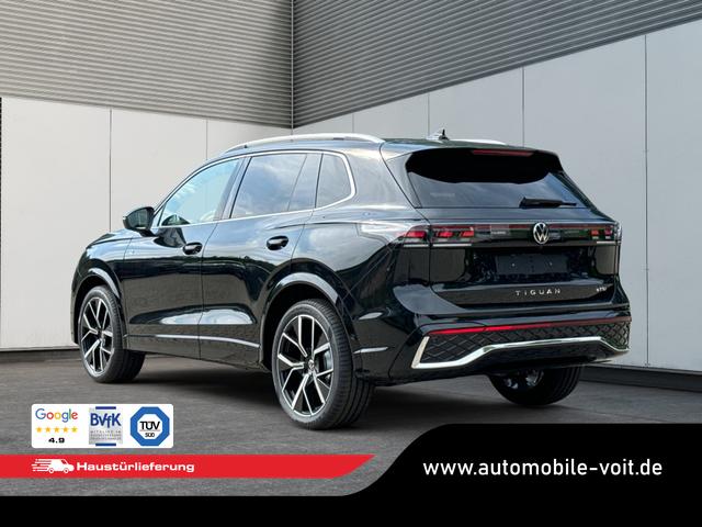 Volkswagen / Tiguan / Schwarz / / / DSG+HARMAN+20 ALU+MATRIX+MASSAGE+ACC+KAMERA