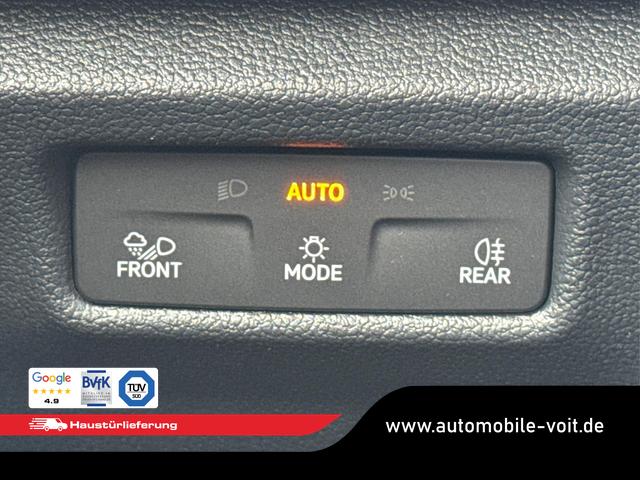 Volkswagen / Tiguan / Grün / / / DSG+AHK+HUD+NAVI+MATRIX+EL. HECK.+20 ALU