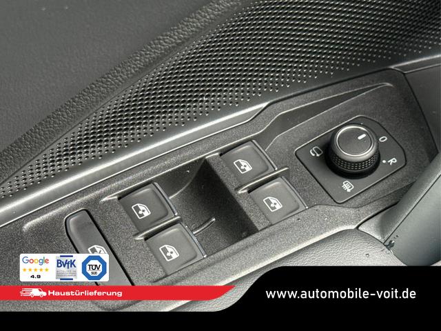 Volkswagen / Tiguan / Grün / / / DSG+AHK+HUD+NAVI+MATRIX+EL. HECK.+20 ALU