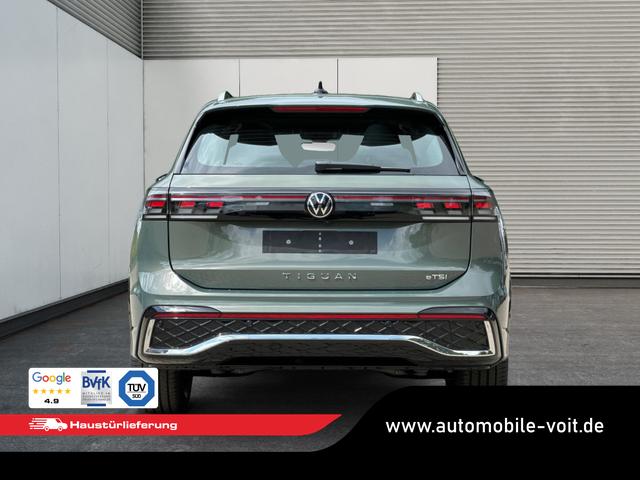 Volkswagen / Tiguan / Grün / / / DSG+AHK+HUD+NAVI+MATRIX+EL. HECK.+20 ALU
