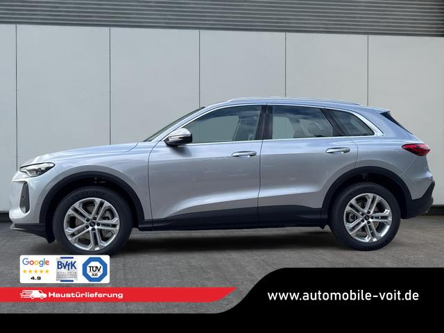 Audi / Q5 / Silber / / / AHK+NAVI+LED+SHZ+PDC