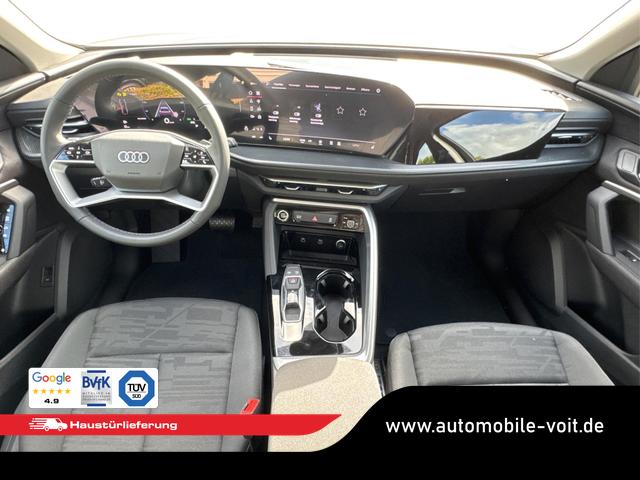 Audi / Q5 / Silber / / / AHK+NAVI+LED+SHZ+PDC