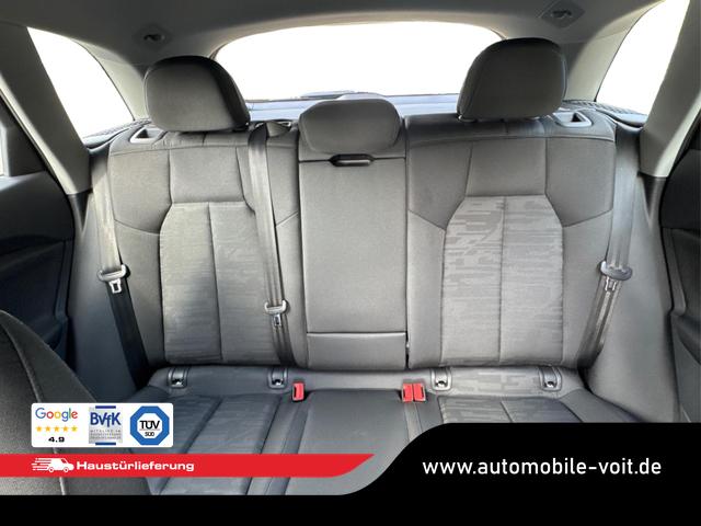 Audi / Q5 / Silber / / / AHK+NAVI+LED+SHZ+PDC