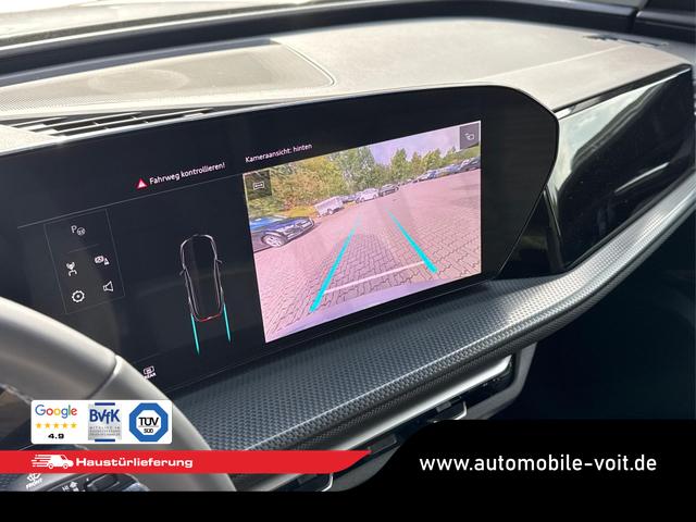 Audi / Q5 / Silber / / / AHK+NAVI+LED+SHZ+PDC