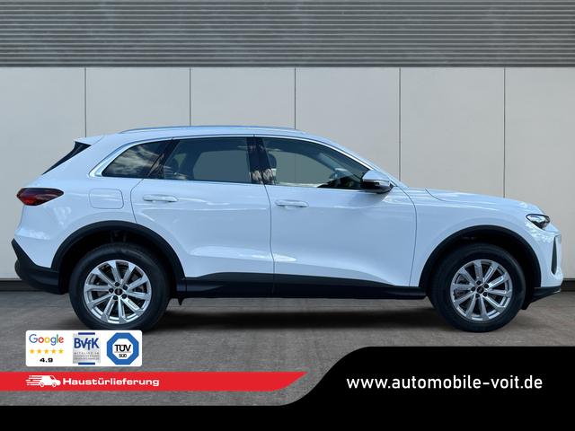 Audi / Q5 / Weiß / / / QUATTRO AHK+NAVI+LED+SHZ+PDC, Beispielbilder, ggf. teilweise mit Sonderausstattung