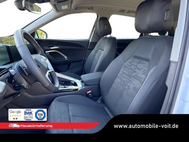 Audi / Q5 / Weiß / / / QUATTRO AHK+NAVI+LED+SHZ+PDC, Beispielbilder, ggf. teilweise mit Sonderausstattung