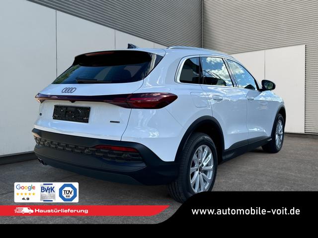 Audi / Q5 / Weiß / / / QUATTRO AHK+NAVI+LED+SHZ+PDC, Beispielbilder, ggf. teilweise mit Sonderausstattung