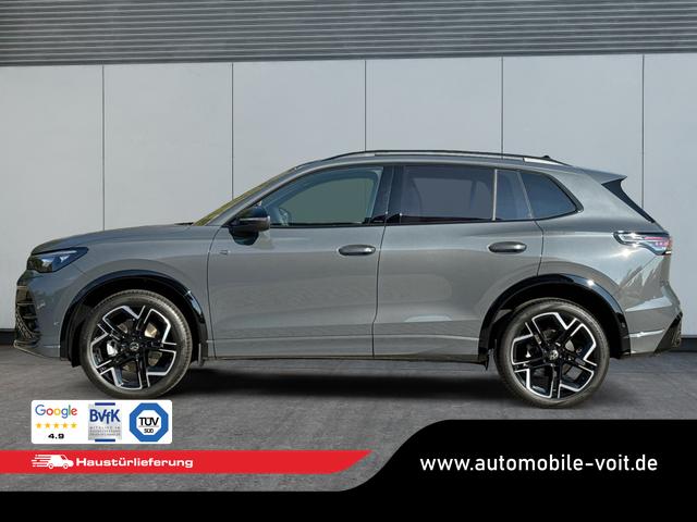 Volkswagen Tiguan - R-Line Edition 4x4 AHK+MATRIX+15" NAVI+PANO+HuD+20" ALU+eHK