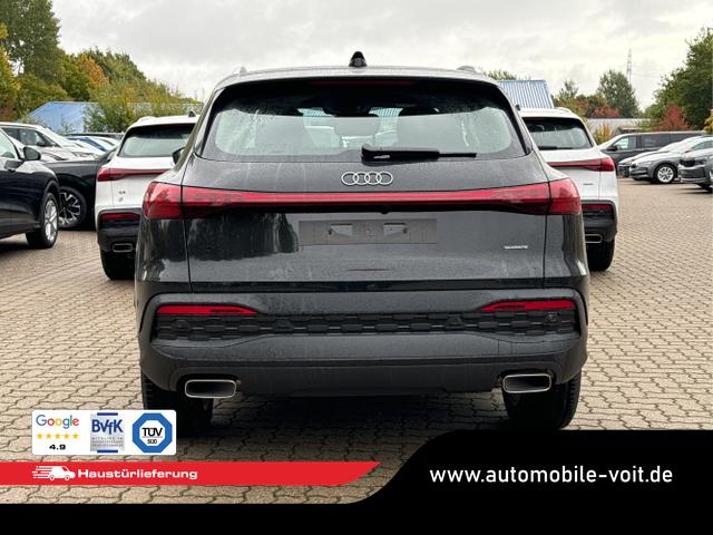 Audi / Q5 / Schwarz / / / QUATTRO+ NAVI+ LED+ SHZ+ PDC