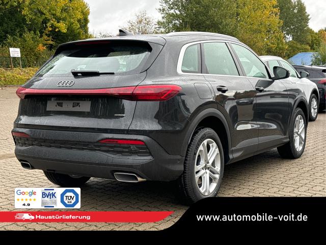 Audi / Q5 / Schwarz / / / QUATTRO+ NAVI+ LED+ SHZ+ PDC