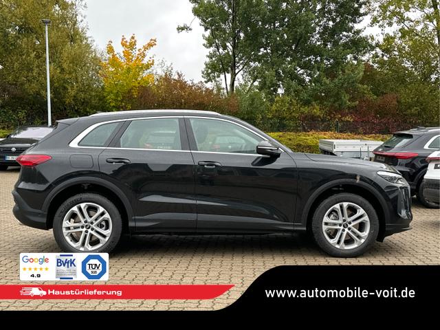 Audi / Q5 / Schwarz / / / QUATTRO+ NAVI+ LED+ SHZ+ PDC
