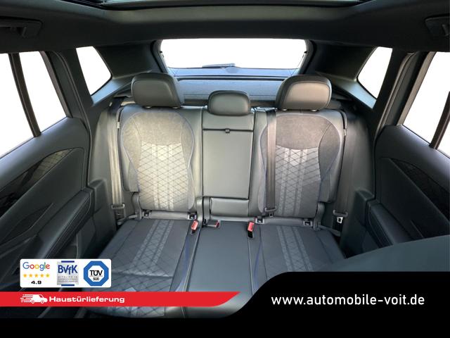 Volkswagen / Tiguan / Grau / / / PANO+HD MATRIX+AHK+NAVI+BLACK STYLE+20 LM+ACC